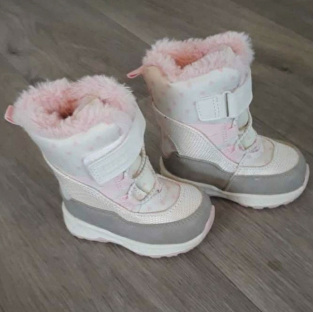 Carter's Toddler Snow Boots NWOT